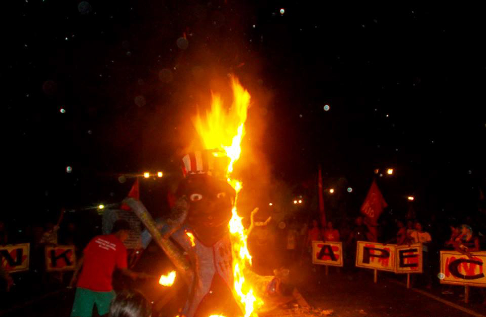 Anti-APEC protest in Sorsogon. Photo by Bayan Sorsogon.