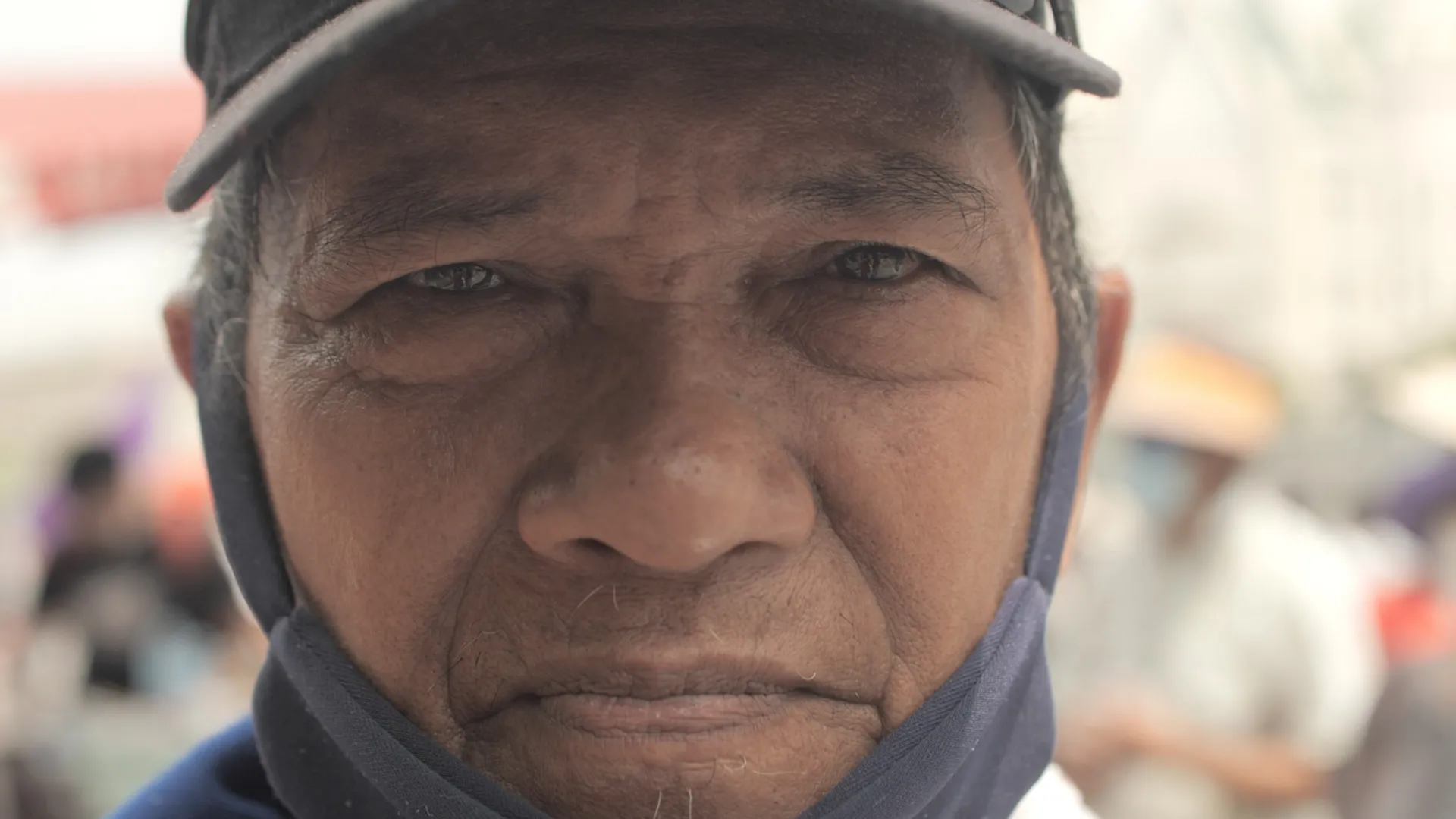 Ipinapanukala ng isang mambabatas na tanggalin na ang takdang edad sa pagreretiro. Makatarungan bang pagtrabahuhin ang mga senior citizen matapos ang ilang taon na nilang serbisyo?